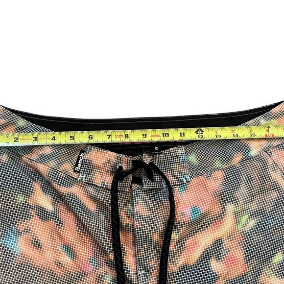 🔥 Bench City Surfers Swim Shorts 34 Pixelated Mesh Print Street Style 🏄‍♂️ - Picture 5 of 7
